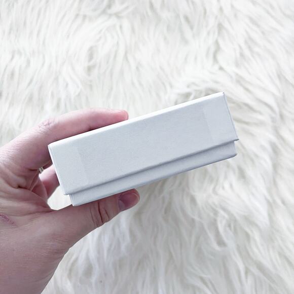 Giorgio Armani Pearlescent Empty Gift/Decorative Box - Picture 5 of 8